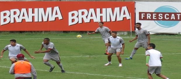 Na manhã de sexta, Flu encerra preparação para encarar o Grêmio (Fonte: Edgard Maciel de Sá / Globoesporte) Na manhã de sexta, Flu encerra preparação para encarar o Grêmio (Fonte: Edgard Maciel de Sá / Globoesporte)