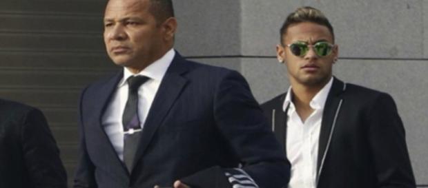 Neymar da Silva Santos e Neymar Jr. são investigados pelo fisco espanhol Neymar da Silva Santos e Neymar Jr. são investigados pelo fisco espanhol