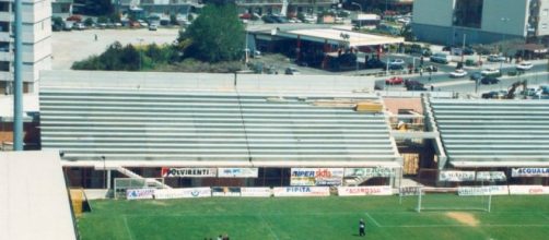 Gi ultimi lavori allo Stadio Comunale - Stagione 1999/00.
