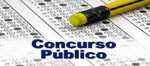 Câmara de Jales/SP está com concurso público aberto Câmara de Jales/SP está com concurso público aberto