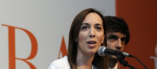 Dió marcha atras en su decreto represivo que limita la libertad de prensa Dió marcha atras en su decreto represivo que limita la libertad de prensa