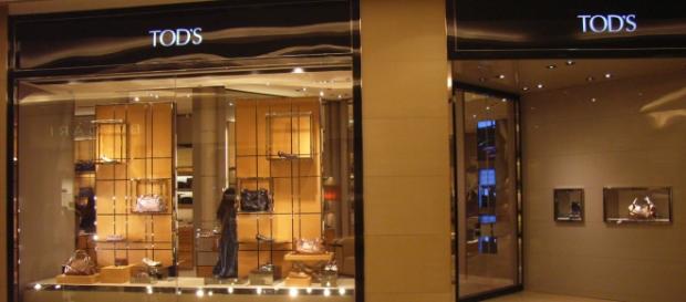 Tod's, azienda tessile di proprietà della famiglia Della Valle Tod's, azienda tessile di proprietà della famiglia Della Valle