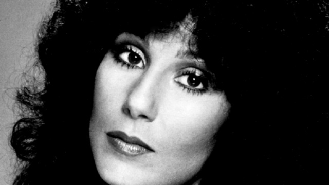 La cantante Cher -Di Casablanca Records-