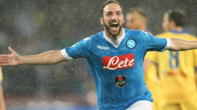Gonzalo Higuain, interessa alla Juventus
