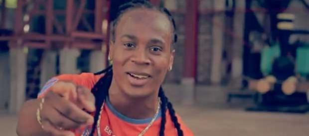 Admiral T est le premier artiste caribéen qui se produira en solo à l'ACCORHOTELS ARENA. Admiral T est le premier artiste caribéen qui se produira en solo à l'ACCORHOTELS ARENA.