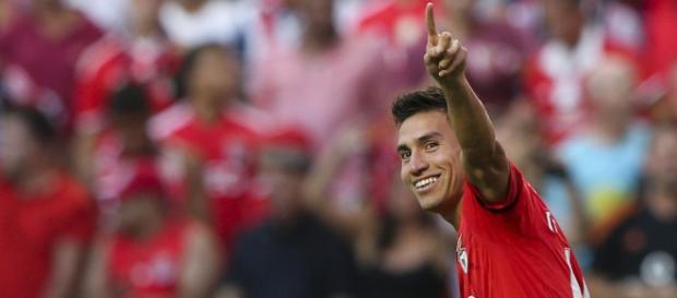 Gaitán afinal pode continuar no Benfica Gaitán afinal pode continuar no Benfica