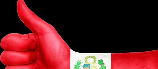 Tras gol anotado con la mano, Perú avanzó a cuartos de final en la Copa América Centenario Tras gol anotado con la mano, Perú avanzó a cuartos de final en la Copa América Centenario