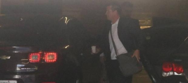 Dunga chega à sede da CBF, no Rio de Janeiro (Foto: Guilherme Pinto / Extra) Dunga chega à sede da CBF, no Rio de Janeiro (Foto: Guilherme Pinto / Extra)