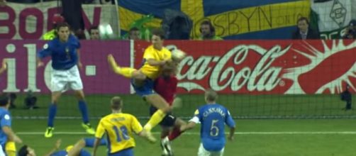 Il colpo dello scorpione di Zlatan Ibrahimović che costò l'eliminazione dell'Italia dall'europeo 2004