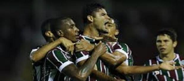 Gum, novo capitão do Fluminense (Fonte: Globo Esporte) Gum, novo capitão do Fluminense (Fonte: Globo Esporte)