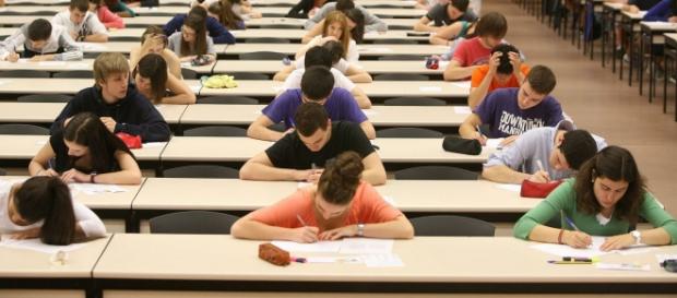 Pruebas de acceso a la universidad 2016 Pruebas de acceso a la universidad 2016