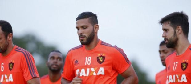 Treinador espera recuperação de jogador Treinador espera recuperação de jogador