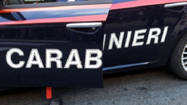 Catanzaro: moto contro furgoncino, feriti