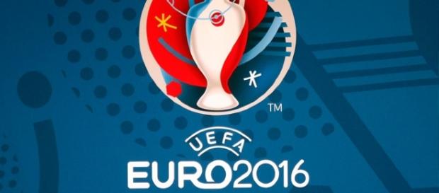 A França e a Suíça discutem a liderança do Grupo A do Euro 2016 A França e a Suíça discutem a liderança do Grupo A do Euro 2016