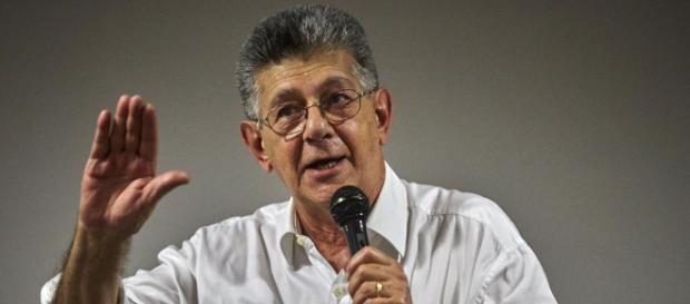 Opositores exhortan a expresidentes mediadores a aclarar en la OEA que en Venezuela "No Existe Dialogo" Opositores exhortan a expresidentes mediadores a aclarar en la OEA que en Venezuela "No Existe Dialogo"