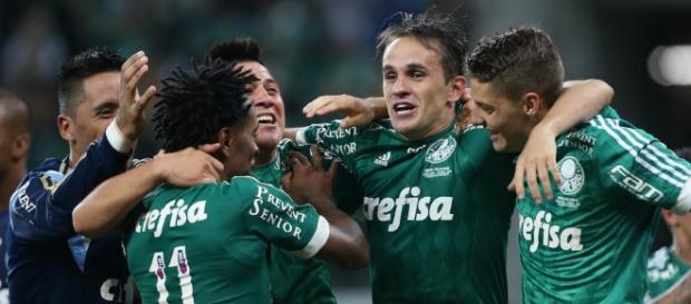 Palmeiras x Santa Cruz: ao vivo na TV e online Palmeiras x Santa Cruz: ao vivo na TV e online