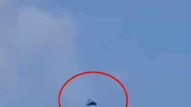 Ufo sopra centro commerciale in Texas, ripreso da guardia giurata