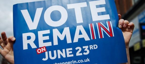 Ancora 3 settimane al referendum britannico per l'uscita dall'UE Ancora 3 settimane al referendum britannico per l'uscita dall'UE