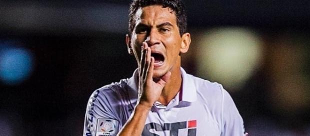 Ganso entra no lugar de Kaká para disputar a Copa América nos Estados Unidos Ganso entra no lugar de Kaká para disputar a Copa América nos Estados Unidos
