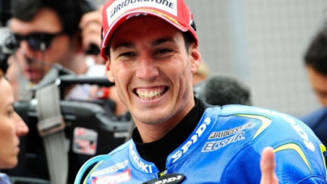 Aleix deluso dal trattamento ricevuto da Suzuki si sta guardando attorno