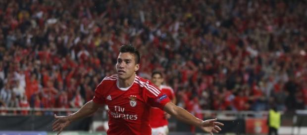 Jogador argentino Gaitán deixou o Benfica Jogador argentino Gaitán deixou o Benfica