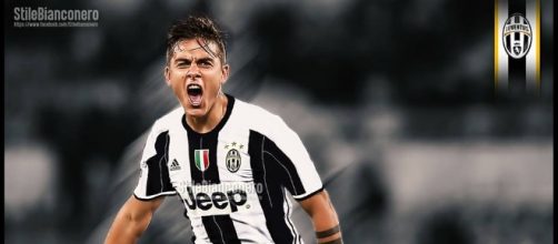 Paulo Dyabla e la nuova maglia ufficiale della Juventus