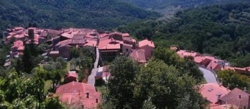 Villa di Baggio, un piccolo paese sulle colline pistoiesi