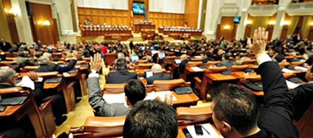 101 senatori au votat pentru acest proiect 101 senatori au votat pentru acest proiect