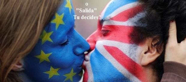 Dos partidarios de la permanencia muestran su amor de una manera muy peculiar. Dos partidarios de la permanencia muestran su amor de una manera muy peculiar.