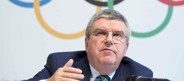 Los atletas rusos que estén "limpios" podrán competir en los JJOO de Río bajo la bandera del COI, según anunció su presidente, Thomas Bach Los atletas rusos que estén "limpios" podrán competir en los JJOO de Río bajo la bandera del COI, según anunció su presidente, Thomas Bach