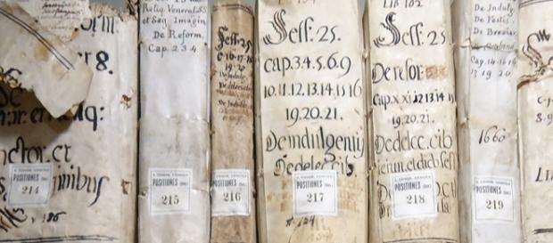 Vatican library can be accessible online on Vatlib.it. Vatican library can be accessible online on Vatlib.it.