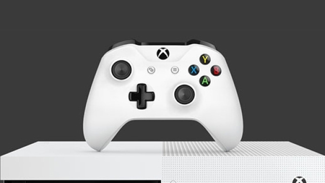 Xbox One S, nuova console di Microsoft