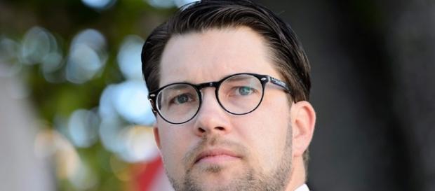 Jimmie Åkesson, líder dos Democratas Suecos. Jimmie Åkesson, líder dos Democratas Suecos.