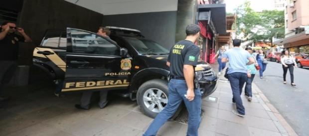 Polícia Federal (créditos: zh.rbsdirect.com.br) Polícia Federal (créditos: zh.rbsdirect.com.br)