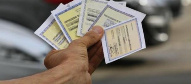 Assicurazione e bollo auto, multe nulle attraverso autovelox e tutor Assicurazione e bollo auto, multe nulle attraverso autovelox e tutor