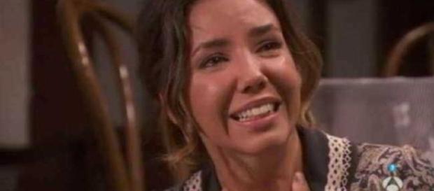 Il Segreto, puntate agosto: Emilia cade in depressione Il Segreto, puntate agosto: Emilia cade in depressione