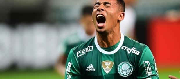 Gabriel Jesus é disputado pelos espanhóis Gabriel Jesus é disputado pelos espanhóis