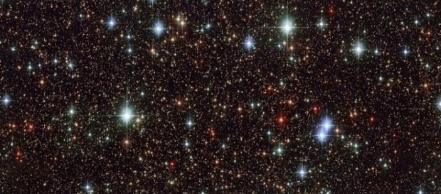 Anãs-vermelhas são estrelas mais frias do que o Sol e com menos massa (ESA) Anãs-vermelhas são estrelas mais frias do que o Sol e com menos massa (ESA)