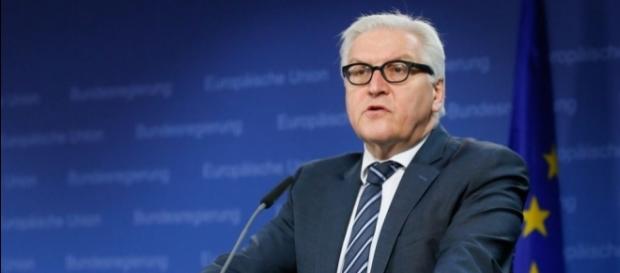 Frank-Walter Steinmeier, Ministro dos Negócios Estrangeiros da Alemanha, garante continuidade do projeto europeu. Frank-Walter Steinmeier, Ministro dos Negócios Estrangeiros da Alemanha, garante continuidade do projeto europeu.