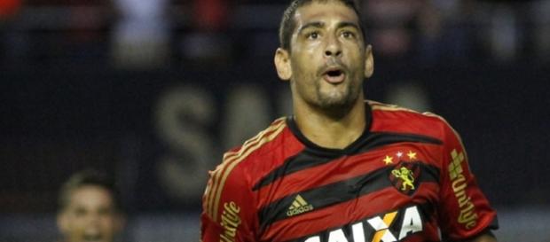 O meia do Sport, Diego Souza, é considerado o craque do time O meia do Sport, Diego Souza, é considerado o craque do time