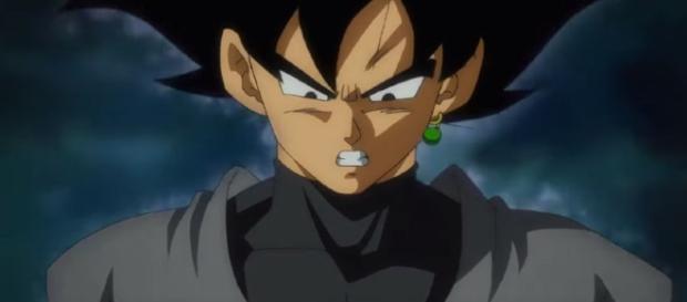 Se revela el misterio del anillo de Black Se revela el misterio del anillo de Black