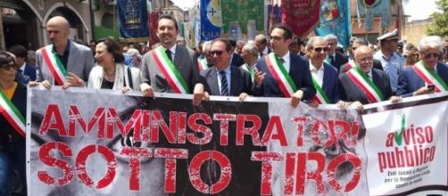 Polistena: Sindaci in corteo contro la Ndrangheta
