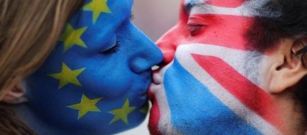 Ingleses contraatacan el resultado de Brexit Ingleses contraatacan el resultado de Brexit