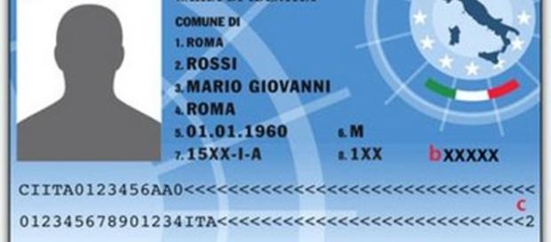 Parte la nuova carta di identità elettronica, ecco le news. Parte la nuova carta di identità elettronica, ecco le news.