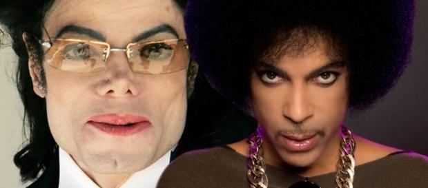 Similarities and differences between two icons. Similarities and differences between two icons.