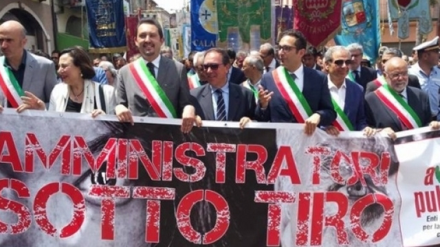 Polistena: Sindaci in corteo contro la Ndrangheta