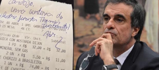 Tomás Turbando aparece e protesta contra advogado Tomás Turbando aparece e protesta contra advogado