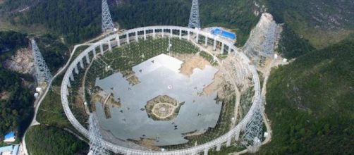 Fast, il mega telescopio cinese, che ha battuto ogni record.