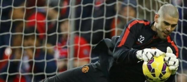 Víctor Valdés busca un lugar en el mundo donde frenar su ocaso ... - elconfidencial.com Víctor Valdés busca un lugar en el mundo donde frenar su ocaso ... - elconfidencial.com