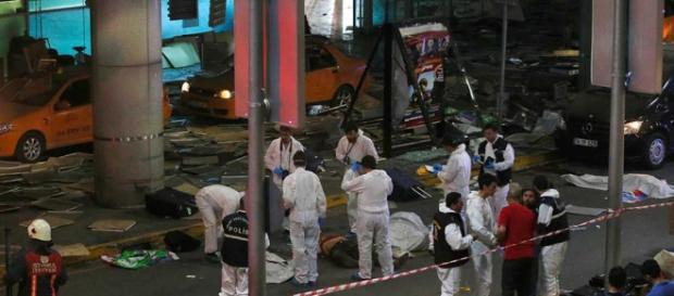 El terrorismo ahora golpeó a Turquía El terrorismo ahora golpeó a Turquía